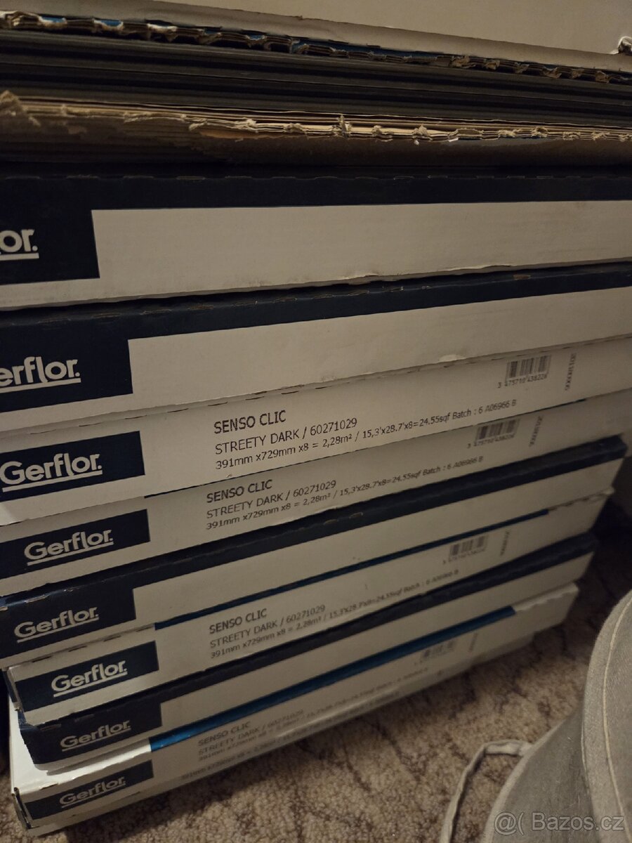 Vinylová podlaha clik beton černá - 2