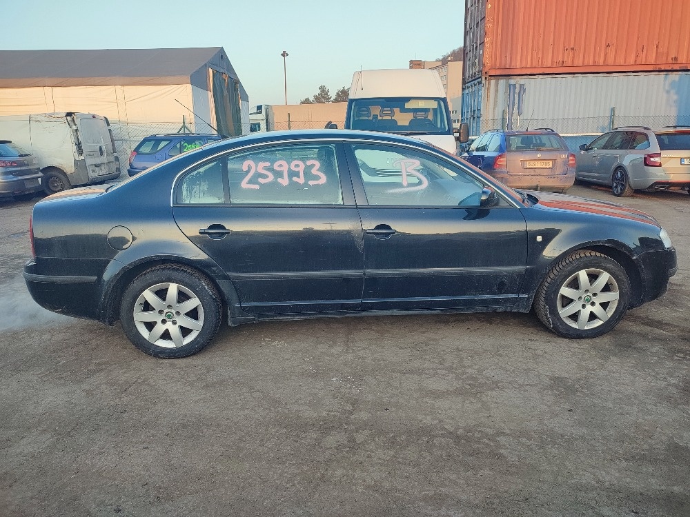 Škoda Superb č. 25993 - 2