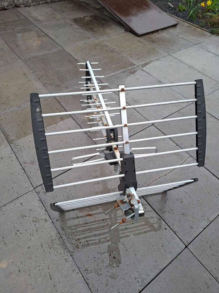 televizní anténa - 2