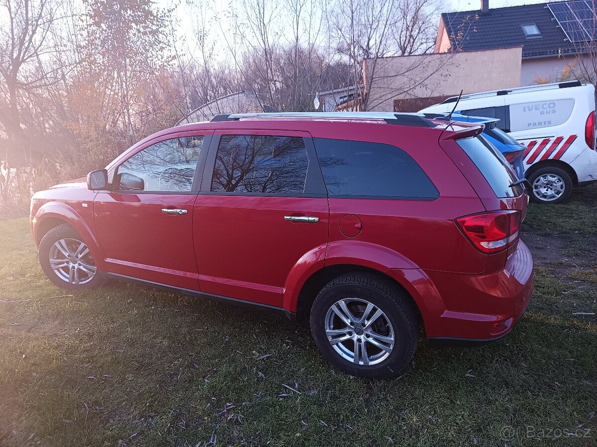 Fiat Freemont, 2,0 diesel, 4x4, automat, 7 míst, - 2