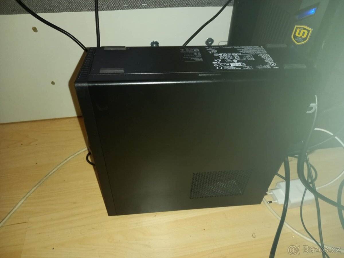 Dell Vostro 3710 SFF + monitor Dell - 2