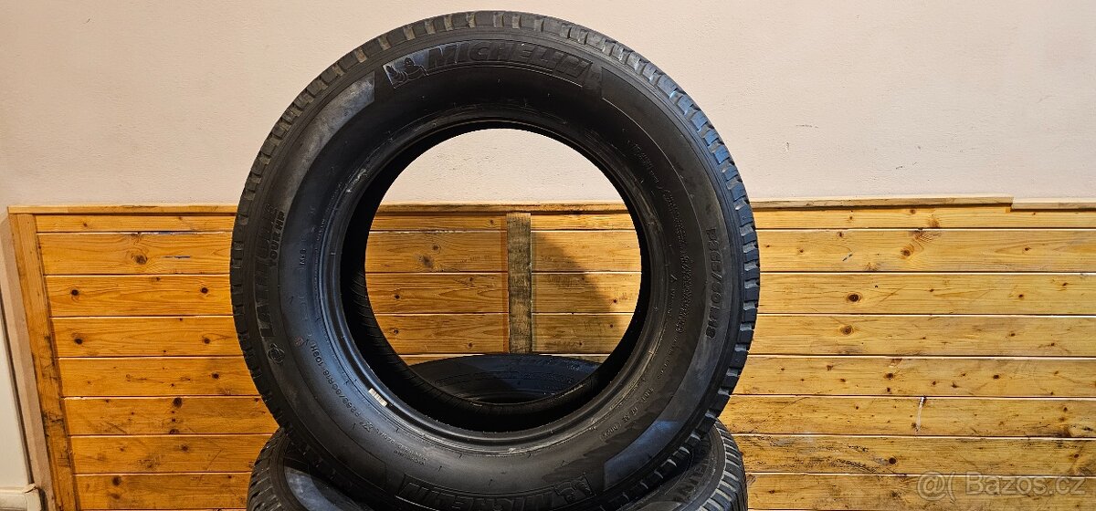 P265/60/18 Michelin - letní - pošlu poštou - 738. - 2