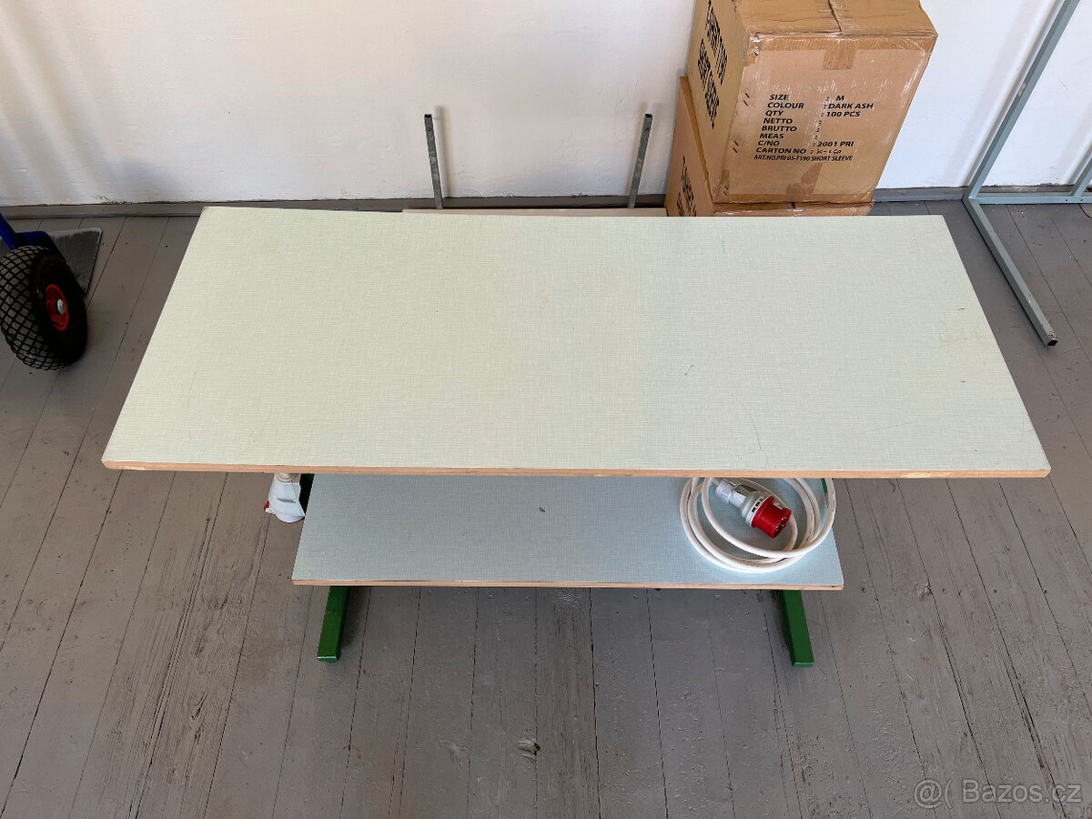 Propojovací stoly k šicím strojům - 2