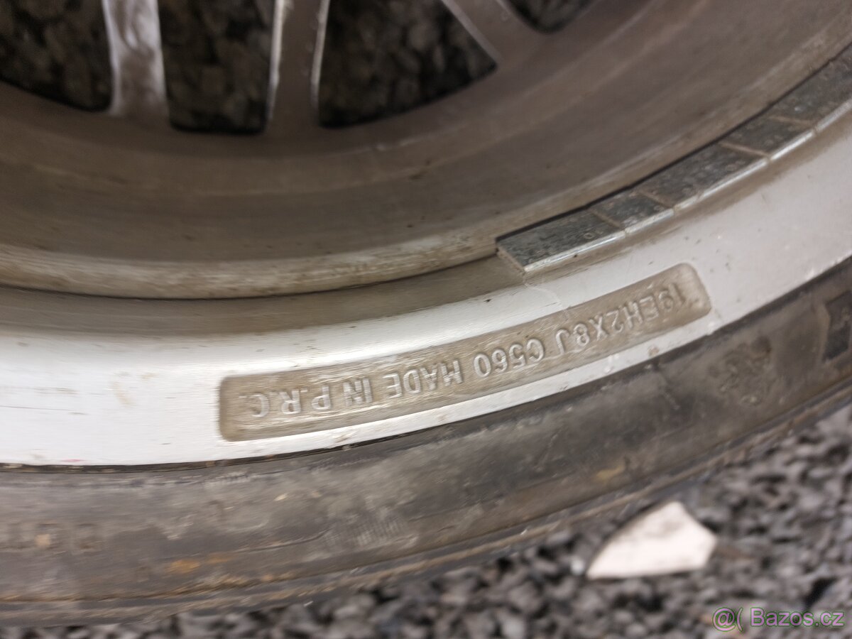 Bmw 19 M , jedno alu bmw - 2