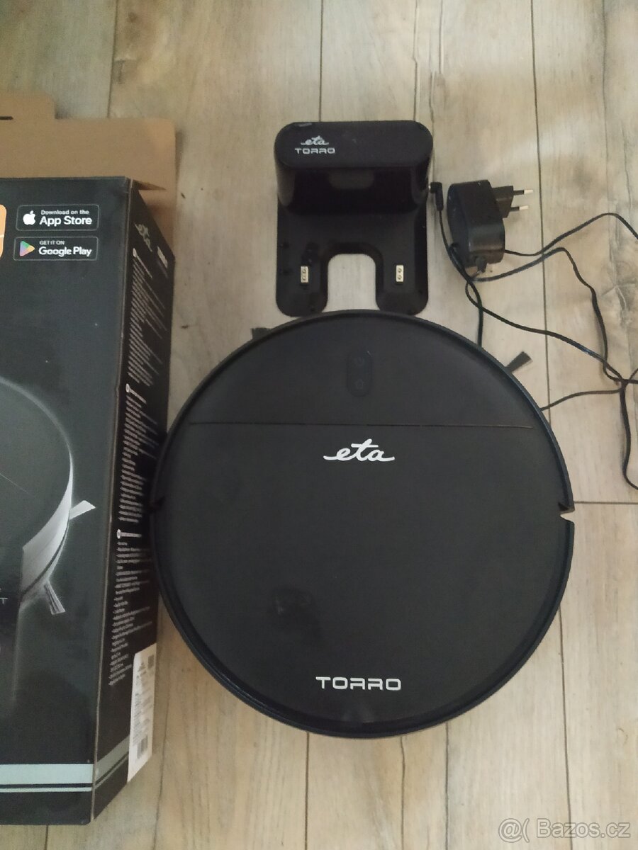 ROBOTICKÝ VYSAVAČ ETA - 2