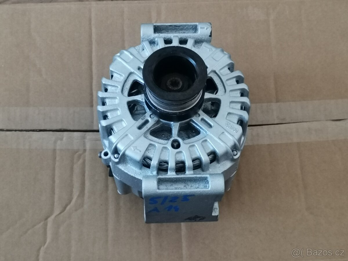 Alternátor (generátor) - A0009067702 - 2