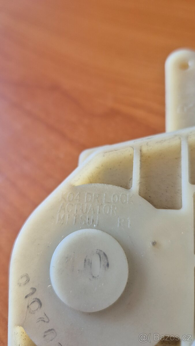 Honda: Aktuátor zámku dveří Civic, Accord, Odyssey, S2000 - 2