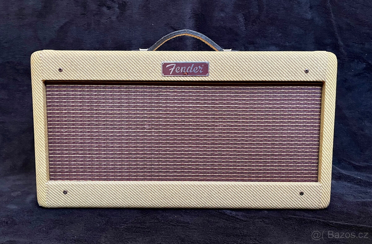 FENDER PR263 REVERB UNIT - VINTAGE 95´ - 2