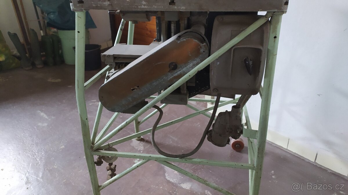 Prodám pilu cirkulárku - 2