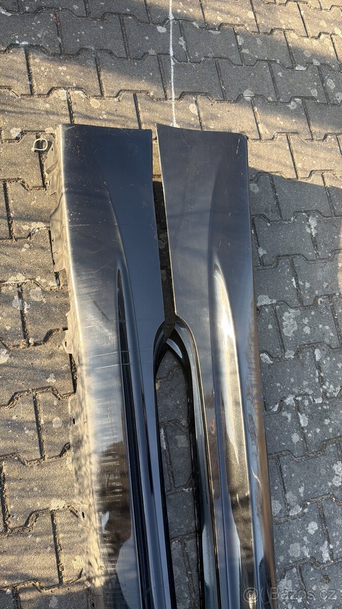 BMW E92 M-LOOK Práhy - 2