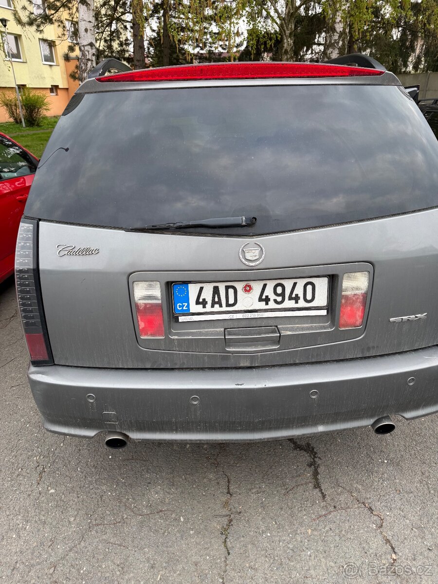 Cadillac SRX - 2