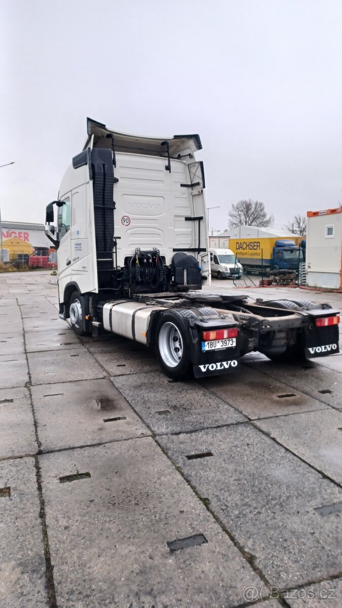 Tahač Lowdeck Volvo - 2