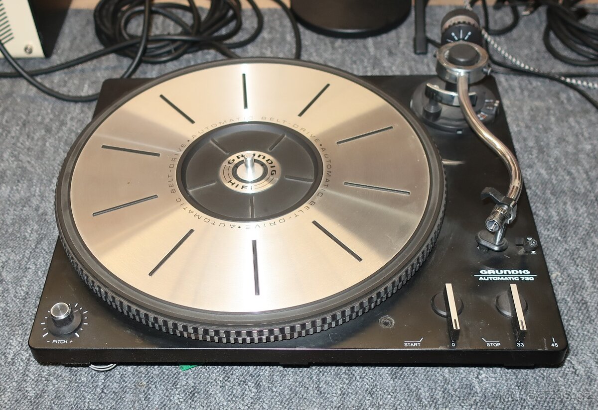 Gramo šasi Grundig alias Philips 22AF073 - 2
