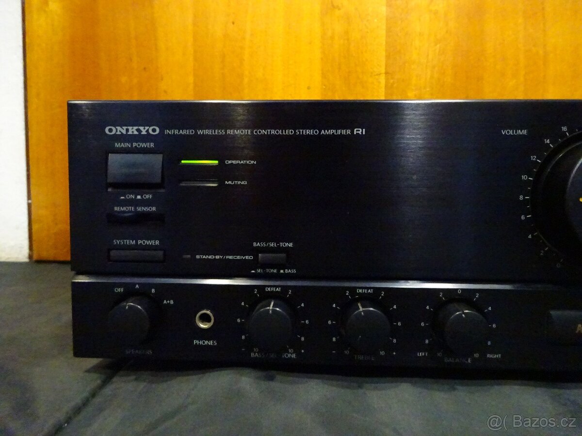 stereo zesilovač ONKYO A-8200 - 2