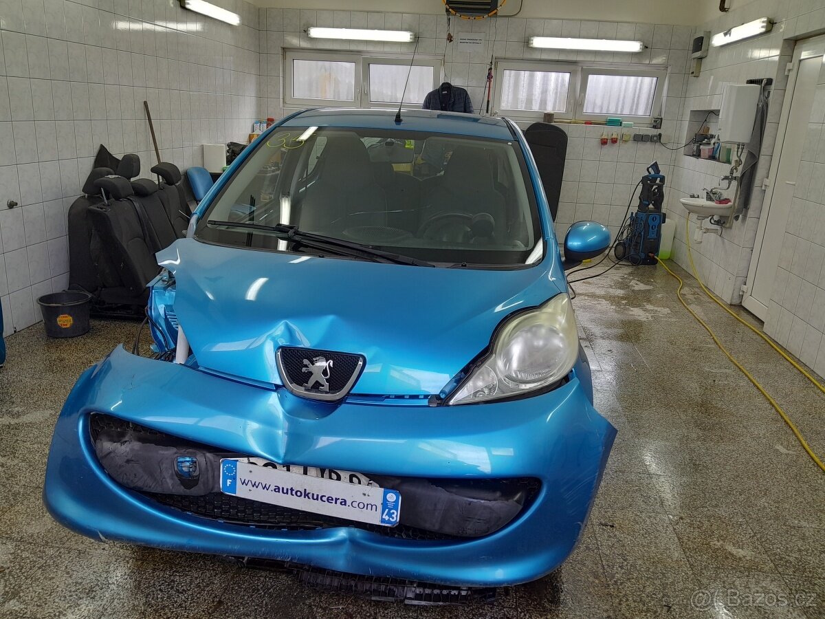 Peugeot 107 1,0 A/C - 2