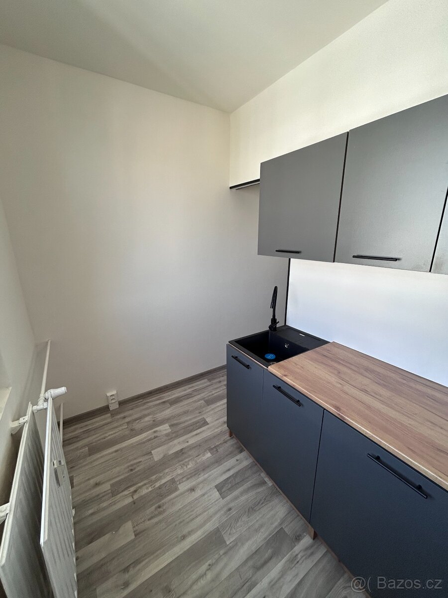 🏡 Pronájem bytu 1+1, 35 m² – Děčín - 2