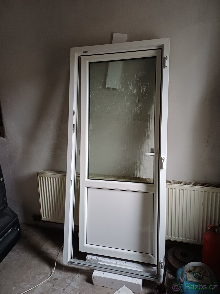 Balkonové dveře se zárubní - 2