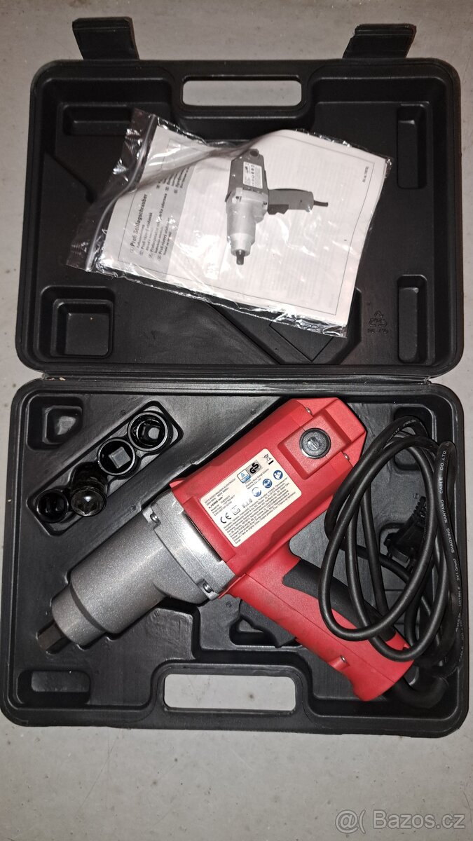 Prodám rázový utahovák - 2