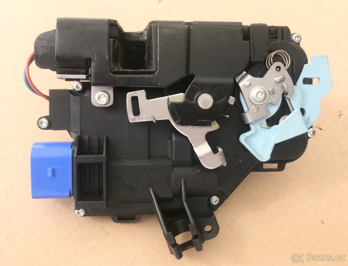 Zámek dveří řidiče - Octavia II - 3D1 837 015 - 2