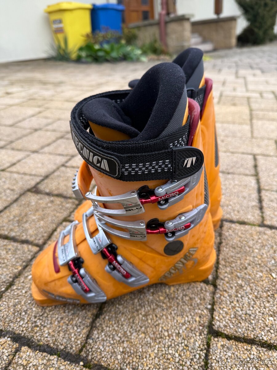 Technika - lyžařské boty vel. 21,5 - 2