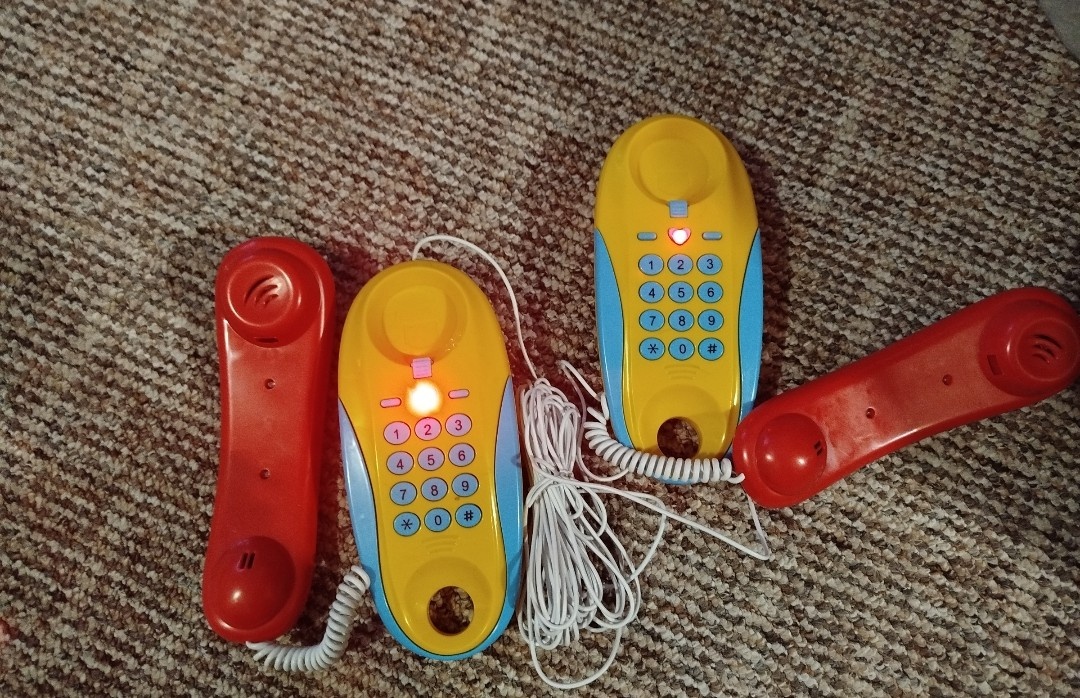 Drátové telefony - 2