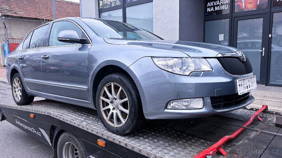 Vůz na náhradní díly Škoda Superb 2 sedan 2011 CFGB KXZ LF8L - 2
