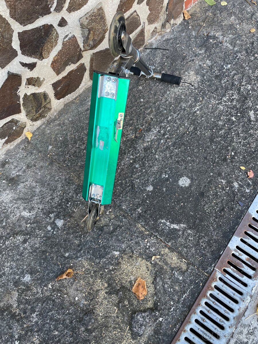 Dětská koloběžka - 2