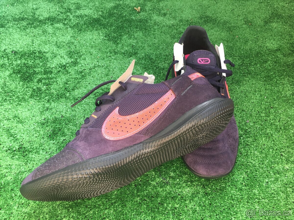 NIKE STREETGATO - 2