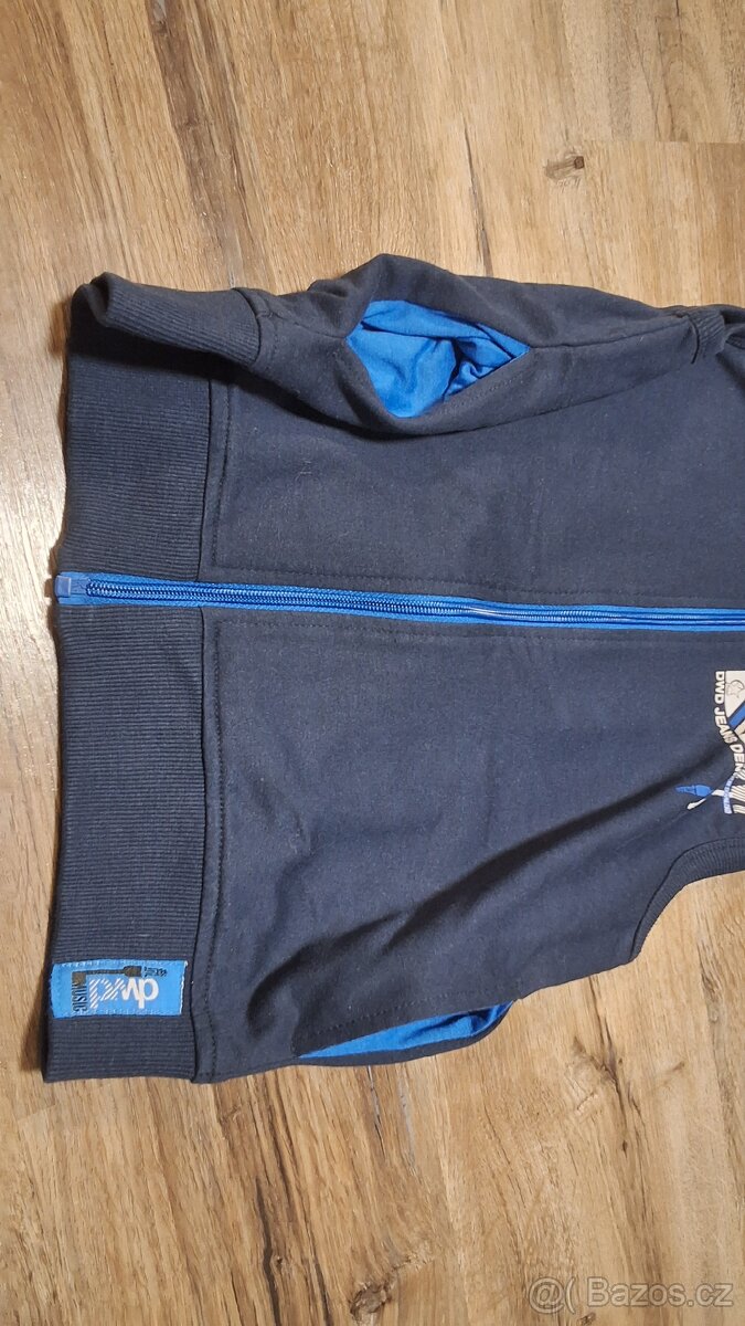 Chlapecká bavlněná vesta vel.140 - 2