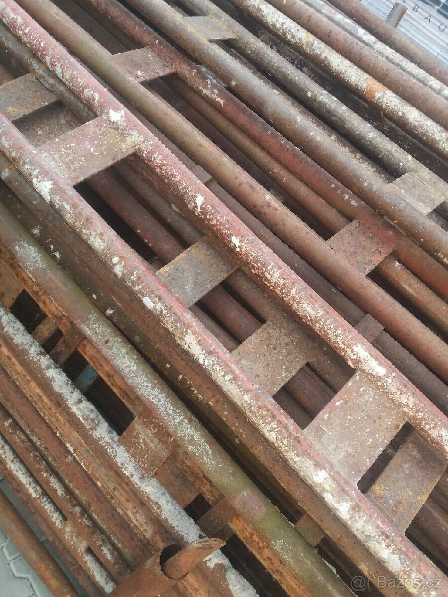 Koupim Haki leseni - 2