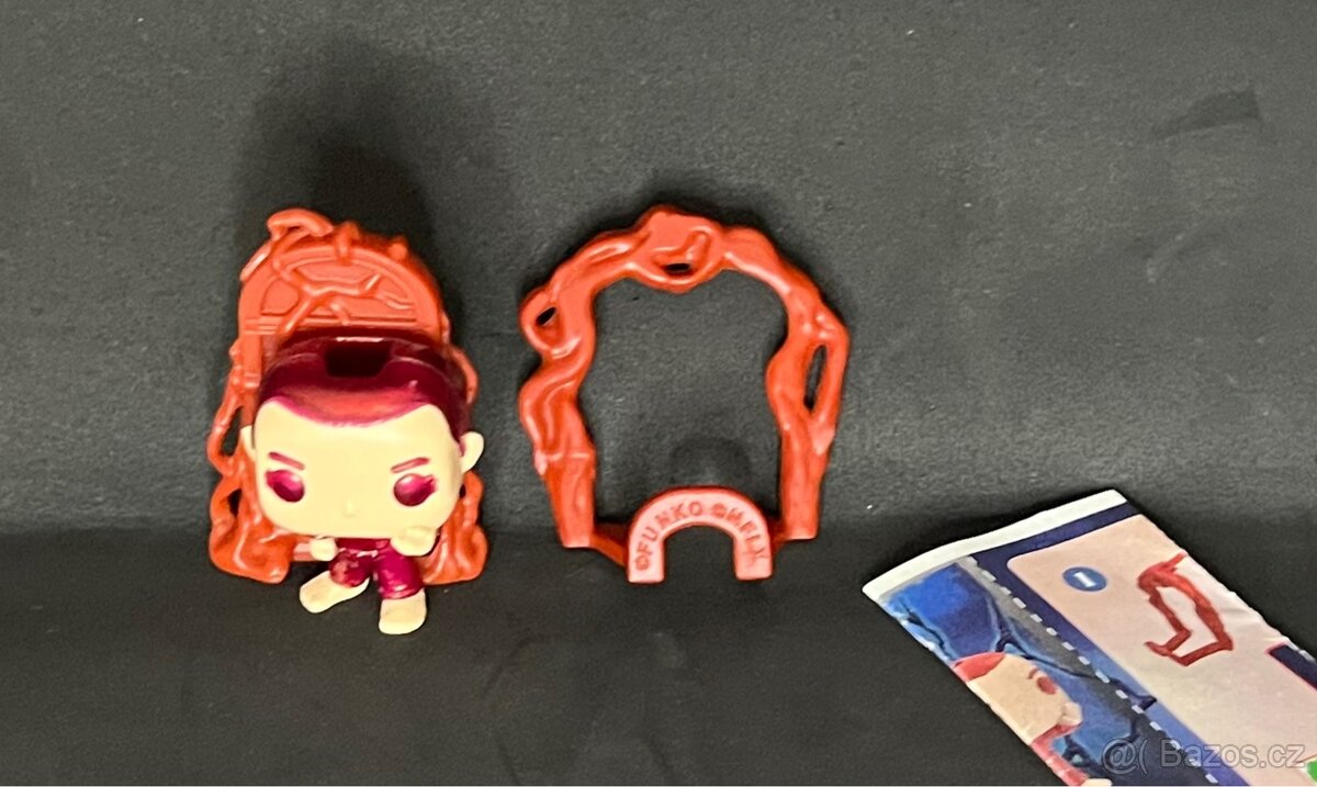 Kinder joy stranger things eleven (Ell) upside down - 2