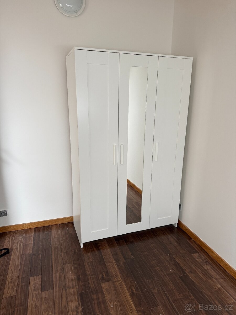 Skříň 3 dveř. IKEA - 2