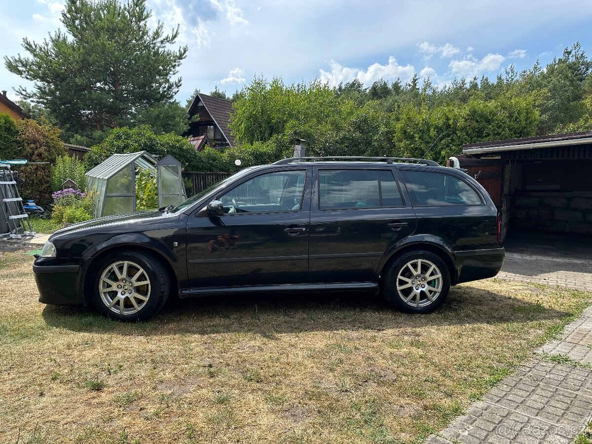Octavia RS 1 combi - 2