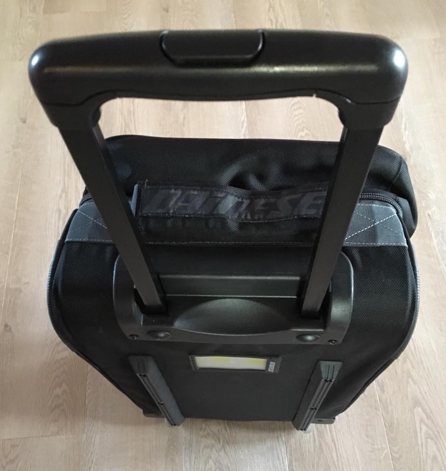 taška Dainese s kolečky a teleskop. rukojetí - 2