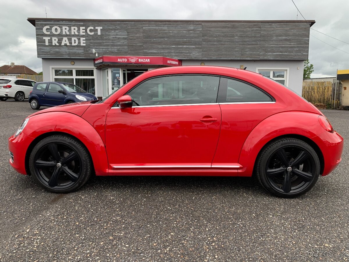 VW BEETLE 1,2TSI - PŮVOD ČR - MÁLO KM - CEBIA - - 2