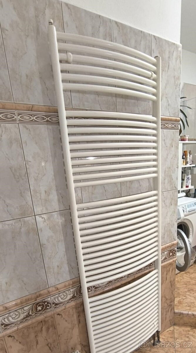 Koupelnový radiátor - žebřík - 2