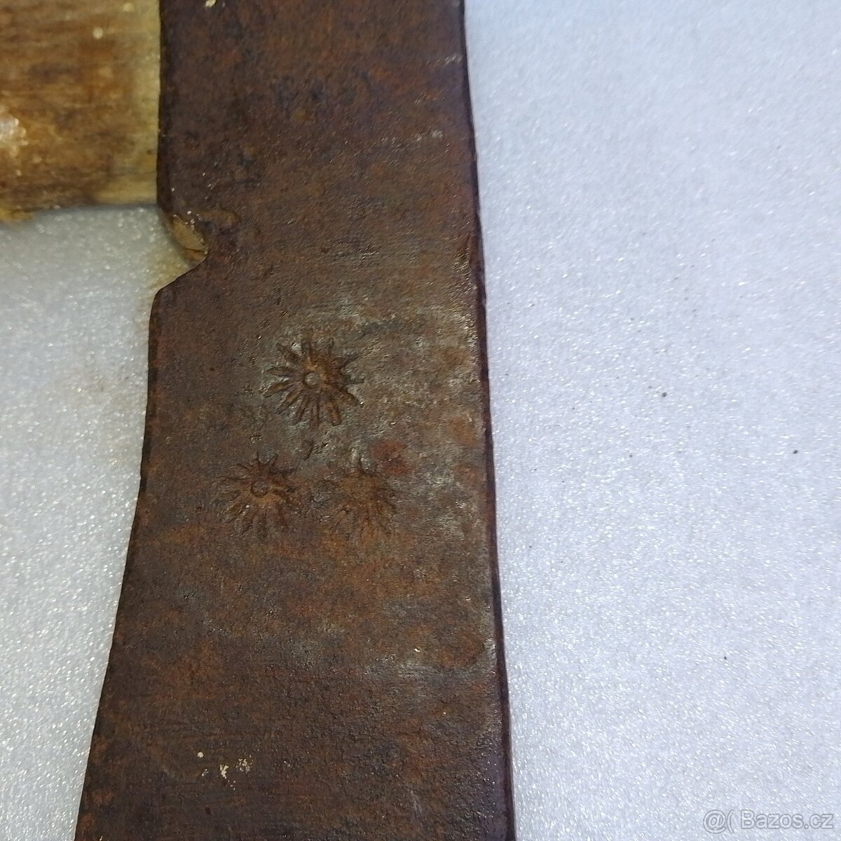 Sekera starší , použitá , značená - 2