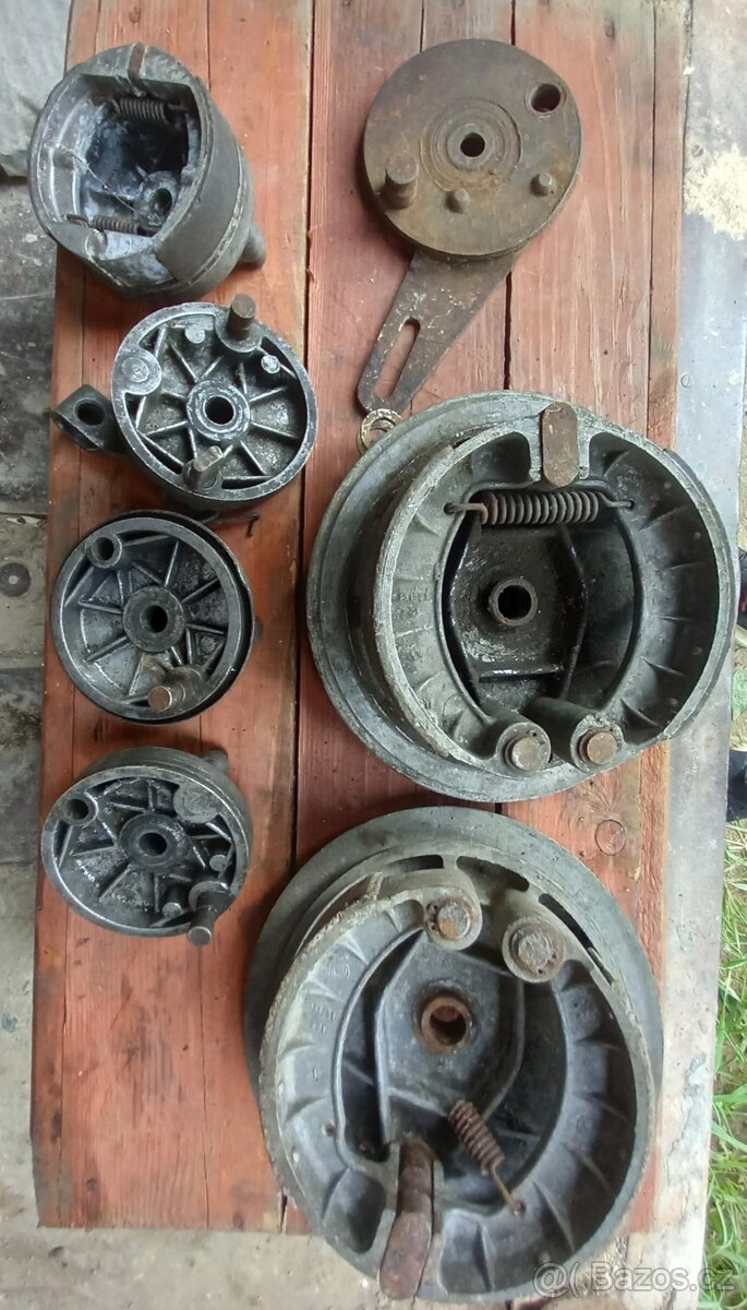 Brzdové štíty Jawa čz - 2