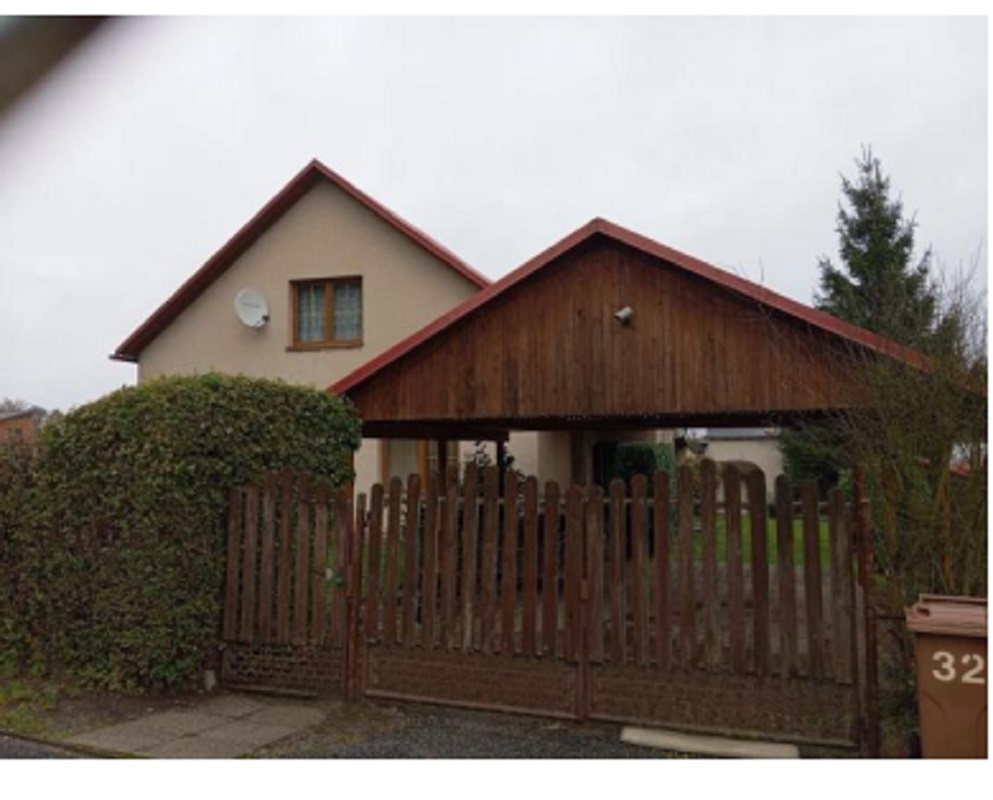 Rodinný dům s pozemky v Semaníně, ID 8022e 0402 - 2