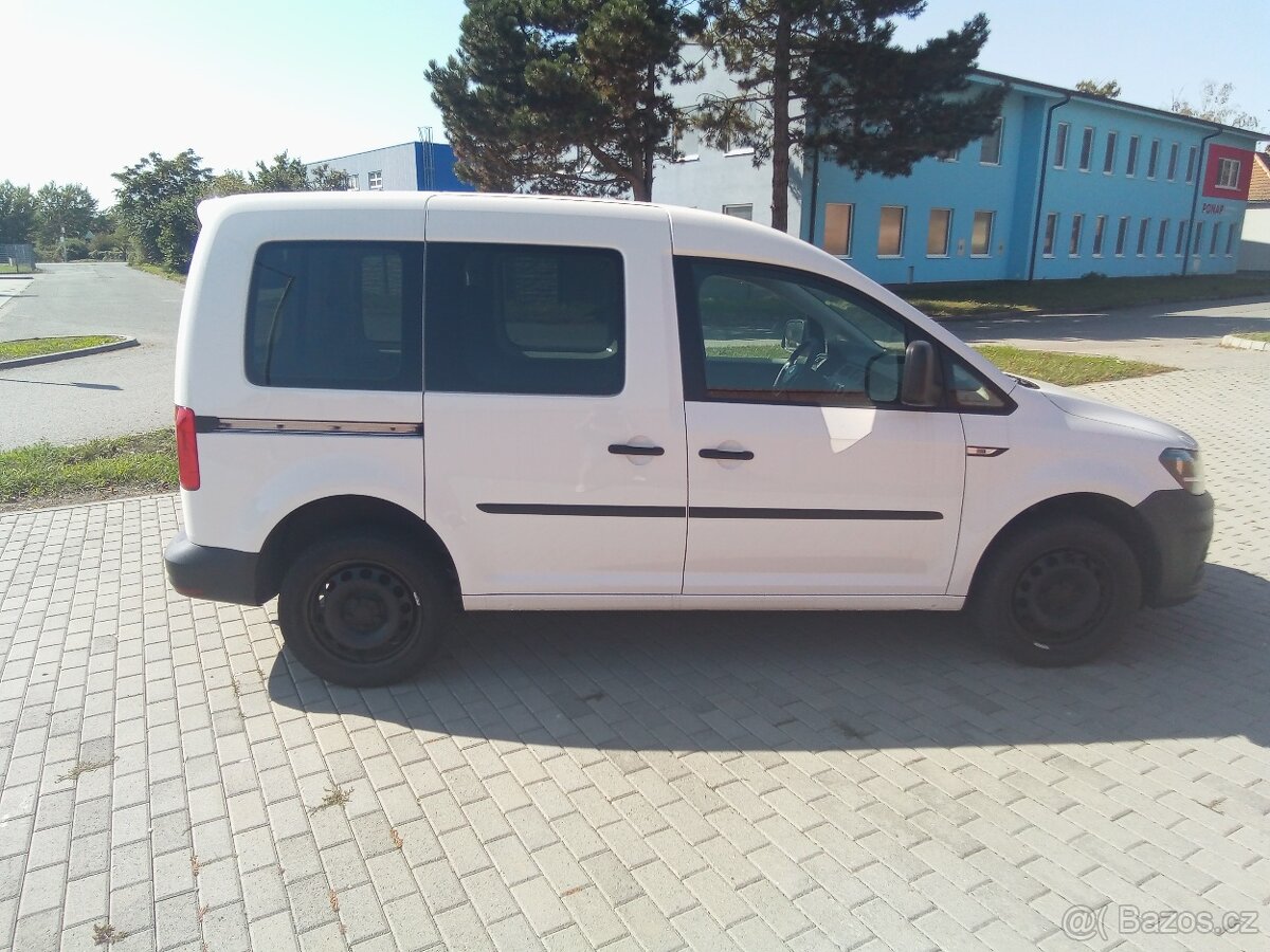 Volkswagen Caddy 2.0TDi, 4MOTION, VÝB.STAV - 2