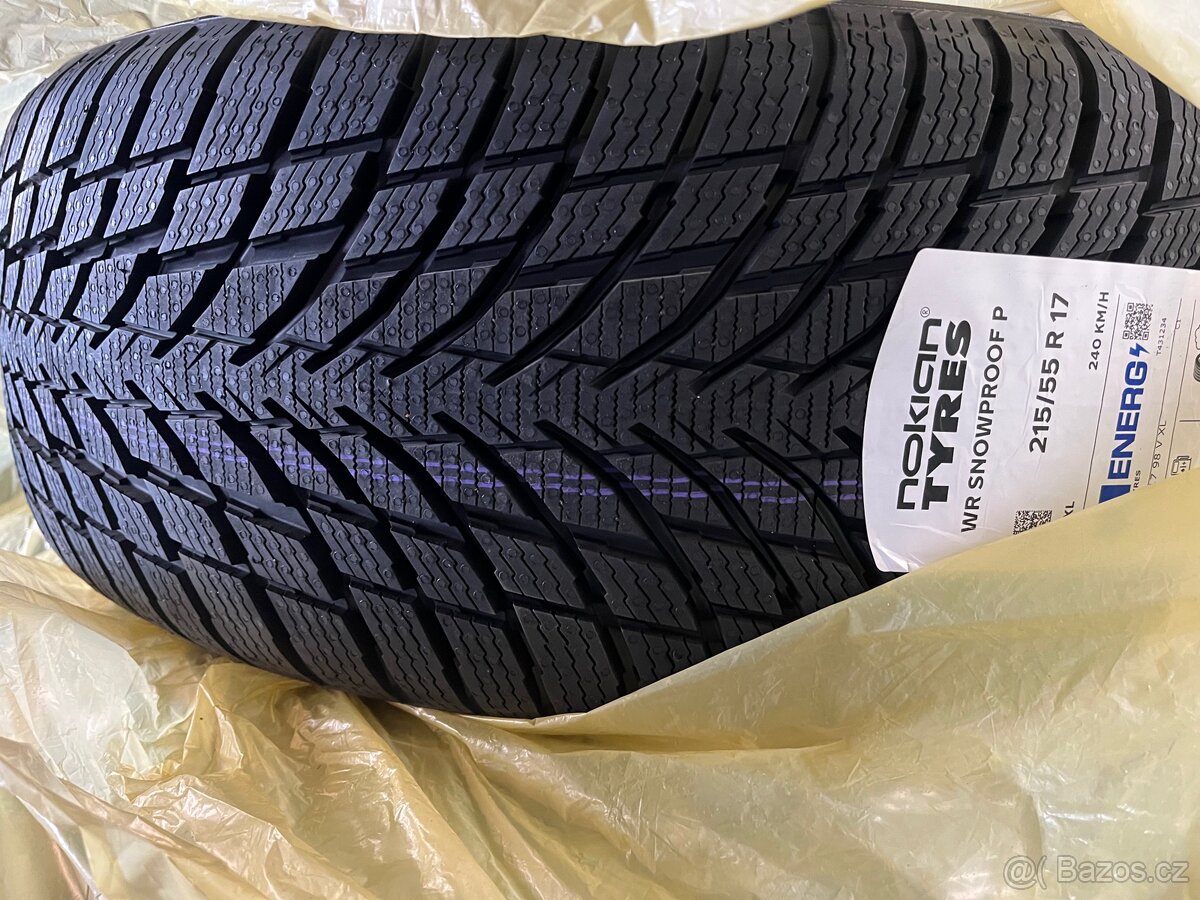 Nokian WR Snowprof P 215/55 R17 - 2