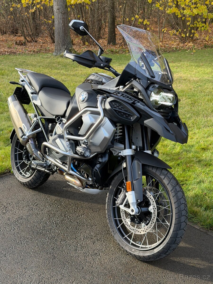 BMW R 1250 GS ADVENTURE. TRIPLE BLACK, Nová v záruce - 2