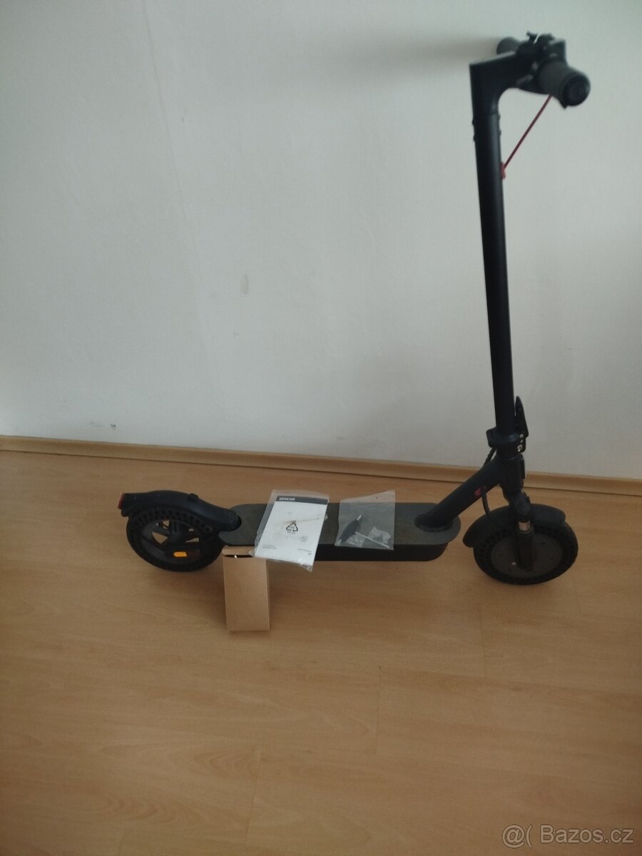 Elektrická koloběžka Sencor s70 - 2