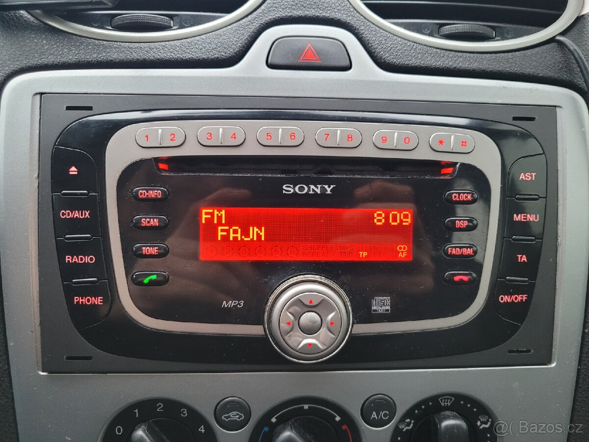 Autorádio Sony Ford - 2