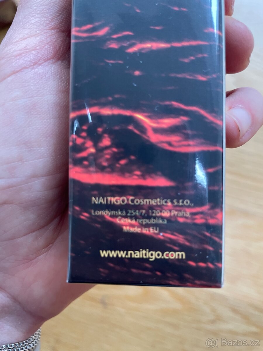 Naitigo parfém - 2