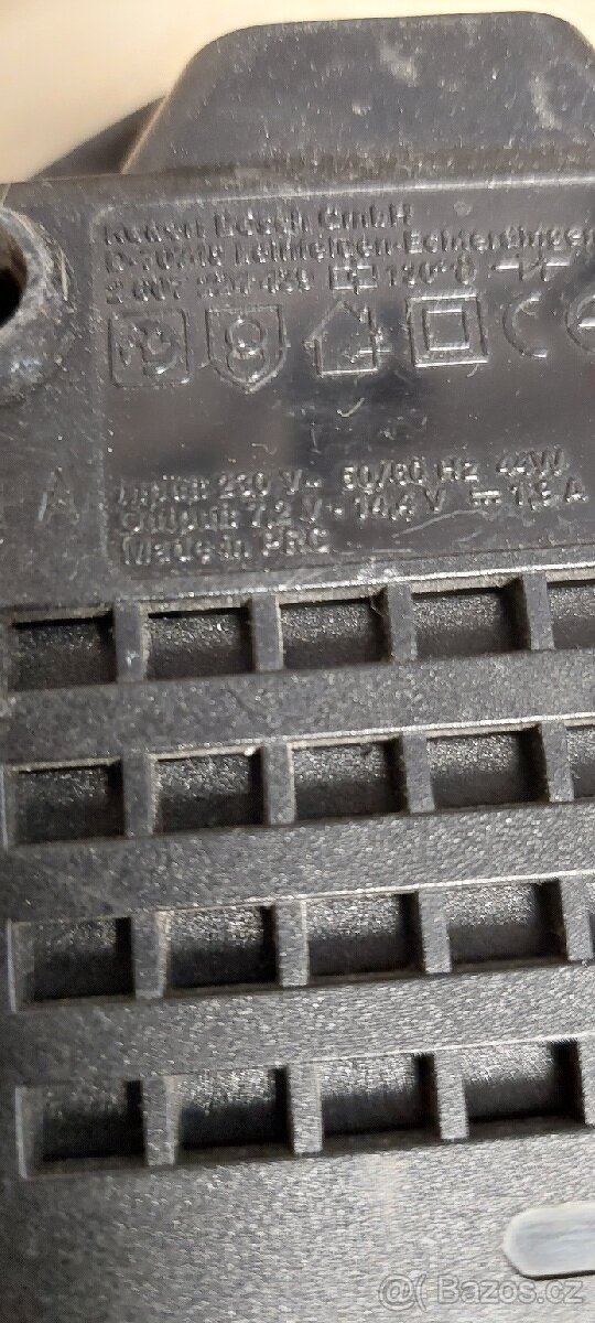 Automatická nabíječka baterií Bosch - 2