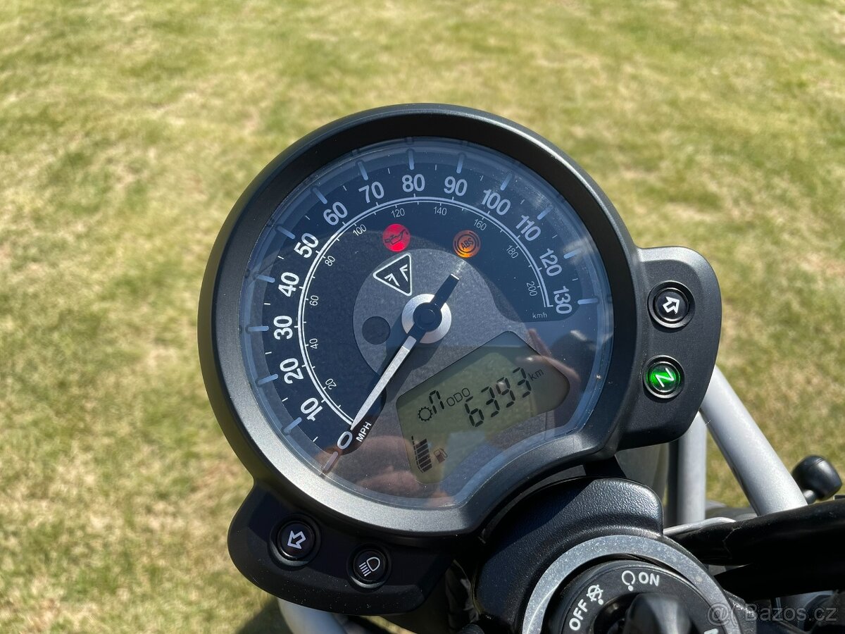 Triumph Street Scrabler 900 - 2018 - 2