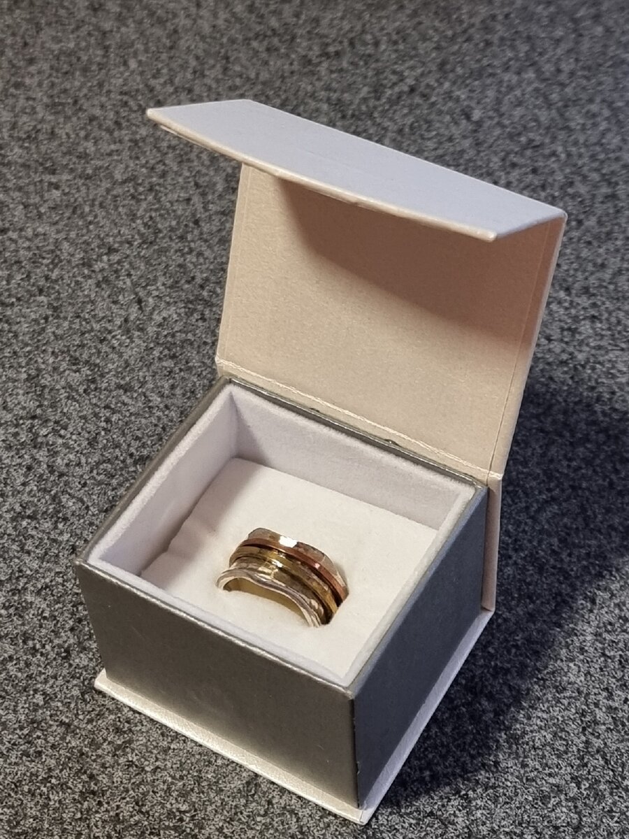 Stříbrný prsten Energy Stone nový - 2