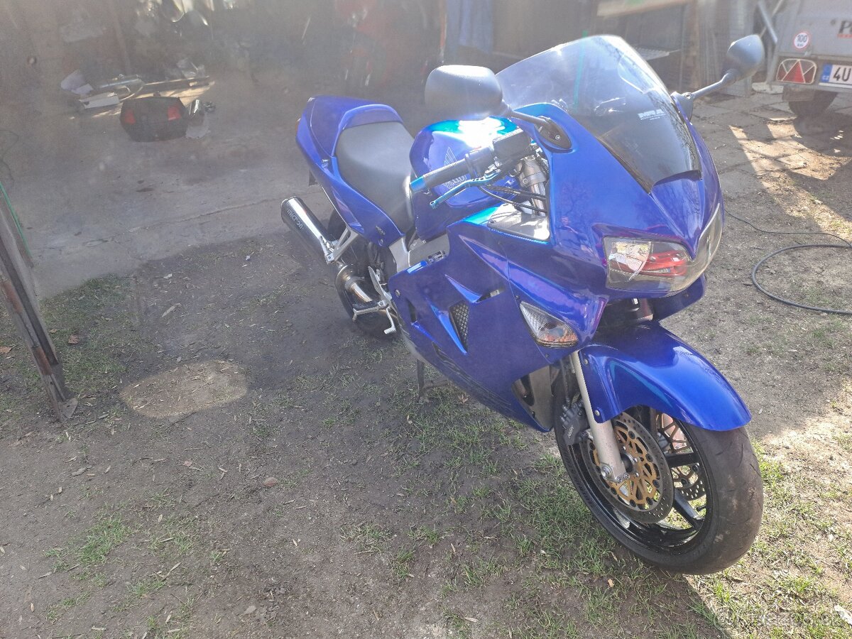 Honda VFR 800 fi - 2