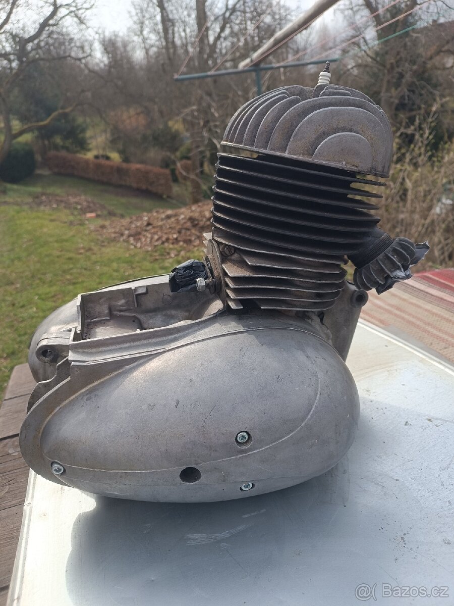 Motor Jawa ČZ 175/356 - 2